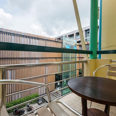 Simply Hotel Kata Exterior foto